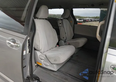 2012 Toyota Sienna Le V6 8 Passenger from USA, damaged, VIN 5TDKK3DC7CS214915